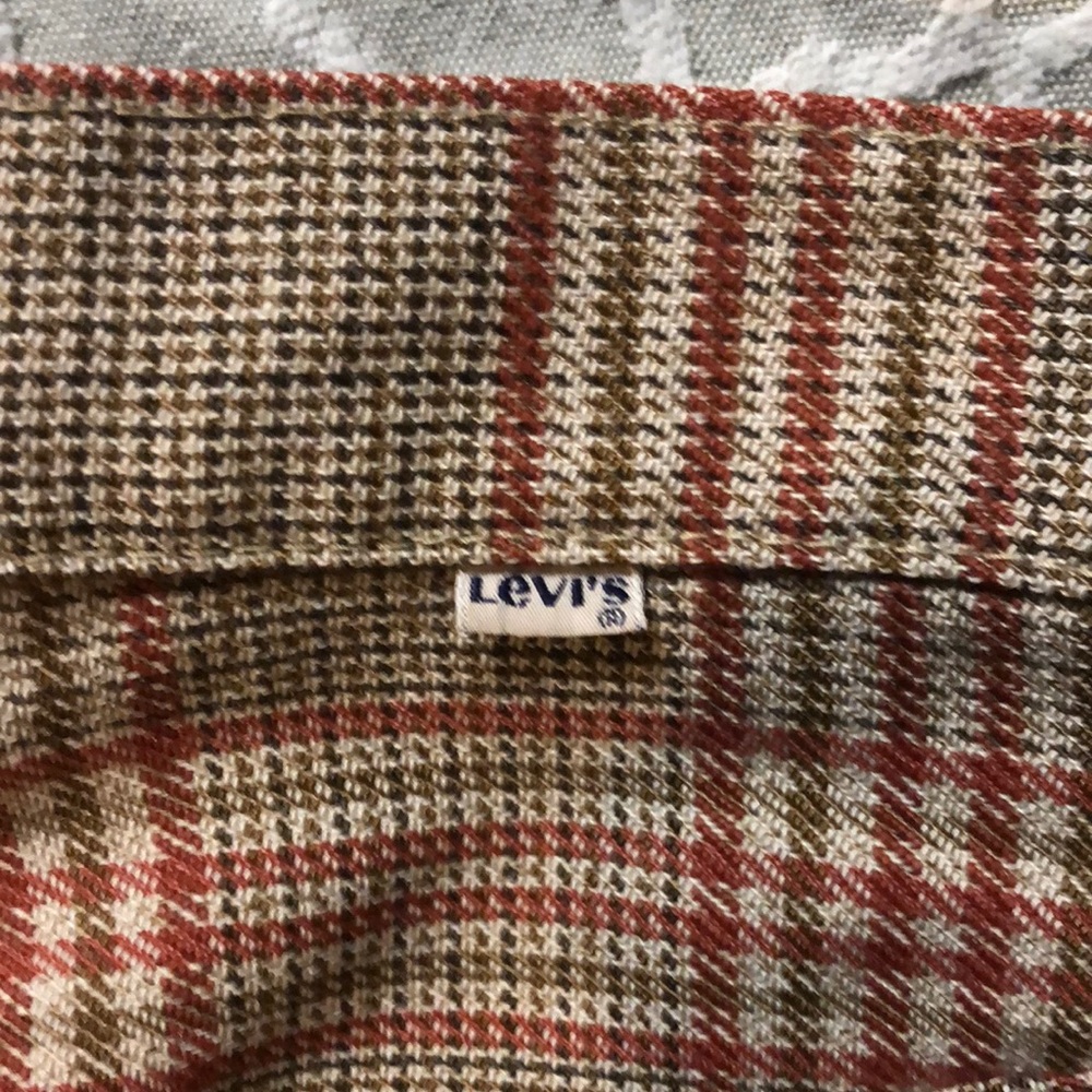Levi size 2